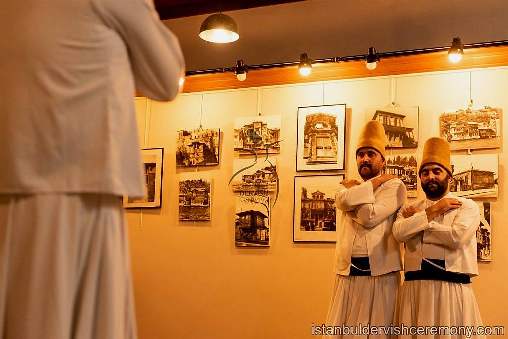 whirling dervish ceremony sufi house sultanahmet istanbul